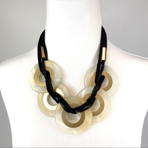 Large statement necklace discs ivory, gold & black - Picture 5 of 13